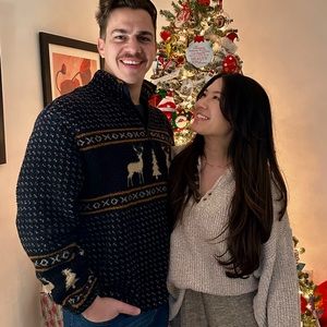 BNWT old navy Sherpa reindeer pullover